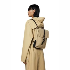 Sac à Dos Rains Unisex Backpack Micro Sand 9 Sac à Dos Rains Unisex Backpack Micro Sand -Rains 13660 sand women 1
