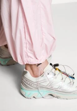 Rains Naha Pants Wide - Pantalon Classique - Candy -Rains 236f7463e96e41c186f2f435c66d5896