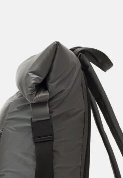 Rains Loop Backpack Unisex - Sac À Dos - Steel-Coloured -Rains 238de673acab4cffbbd050324f007719