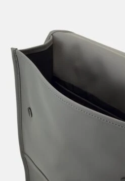 Rains Backpack Unisex - Sac À Dos - Grey -Rains 25ed06e49e9d4cb29c2c487a018fd762