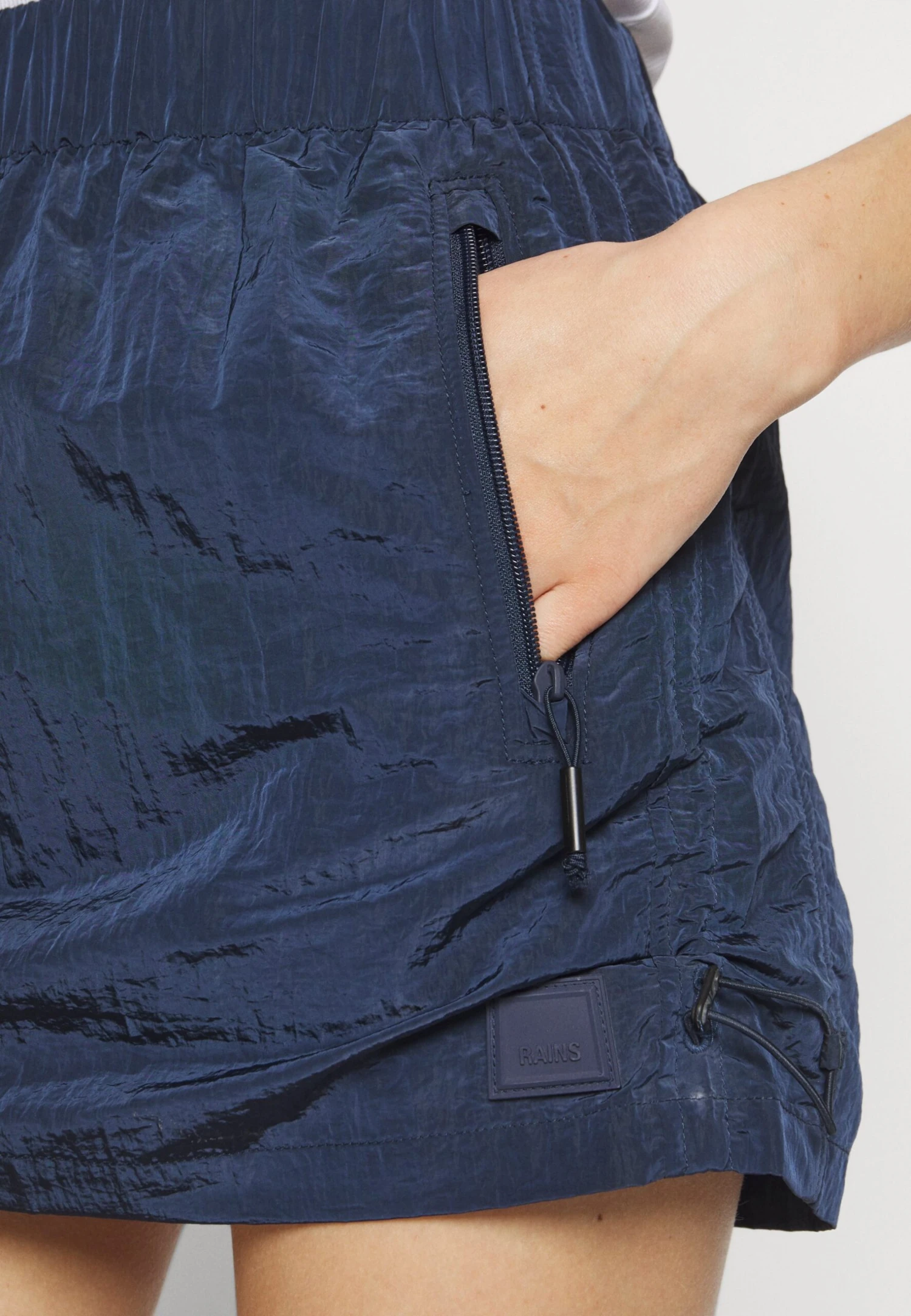 Rains Minijupe - Ink 9 Rains Minijupe - Ink – Image 7