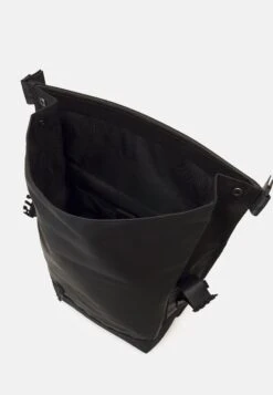 Rains Trail Rolltop Backpack Unisex - Sac À Dos - Black -Rains 3f5c6f324cdd40009edca6adf47c11ba