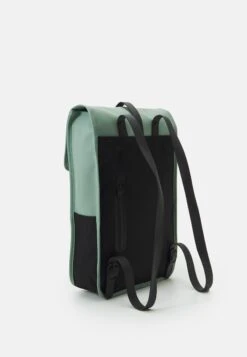 Rains -Rains 5ac9ce665dda4e4f82738431c435278d