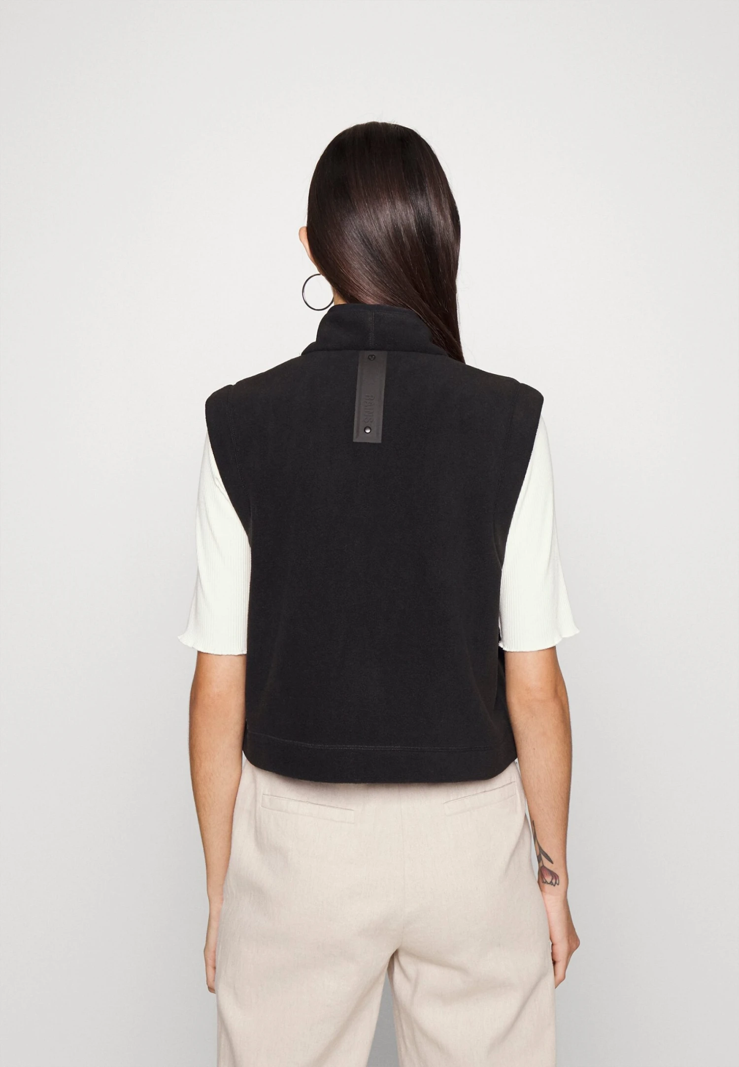 Rains Veste Sans Manches - Black 5 Rains Veste Sans Manches - Black – Image 3