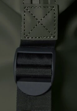 Rains Small - Sac Week-End - Green -Rains 881cd05957af455ab13da70ed70d4429