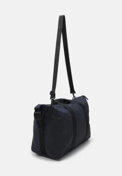 Rains Hilo Weekend Bag Unisex - Sac Week-End - Navy -Rains 8e107ef44e7f4d36a155add24b957066