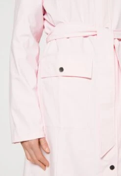 Rains Curve Jacket - Parka - Candy -Rains 992e61c0768a4e3f89ef02b588ef9d59