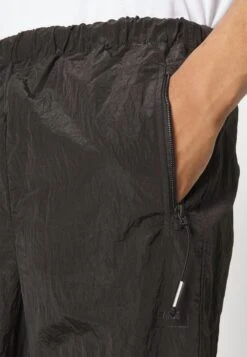 Rains Kano Pants Regular Unisex - Pantalon Cargo - Black 11 Rains Kano Pants Regular Unisex - Pantalon Cargo - Black -Rains a600c05435334a9f8b301ac6da19777f