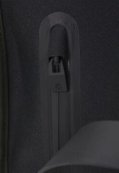 Rains Backpack Unisex - Sac À Dos - Green 10 Rains Backpack Unisex - Sac À Dos - Green -Rains f37a108e2cc84397a1b4f8dbfd930db2